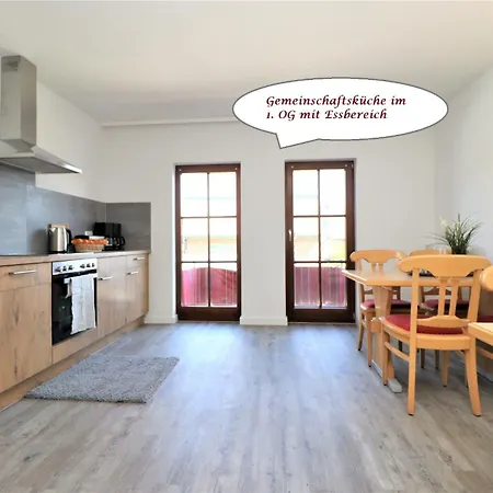 Hotell Ferienzimmeranlage Deutsches Haus Deutsches Haus App 21 Wustrow (Fischland)